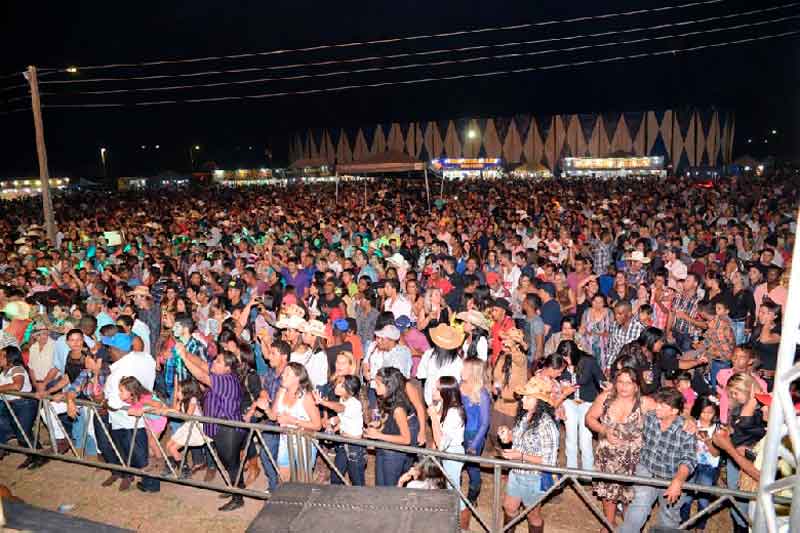 Festa do Peão de Britânia - goias