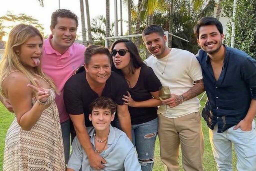 Confira quantos filhos o cantor Leonardo tem - Ache Festas