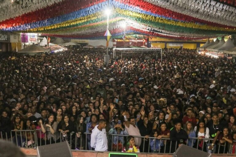 Programação completa do São João de Jaguaquara 2023 Ache Festas